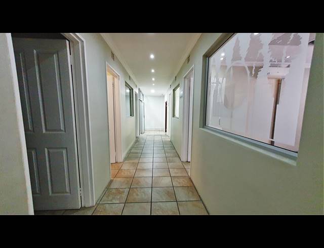 504M² OFFICE SOLD IN SONHEUWEL
